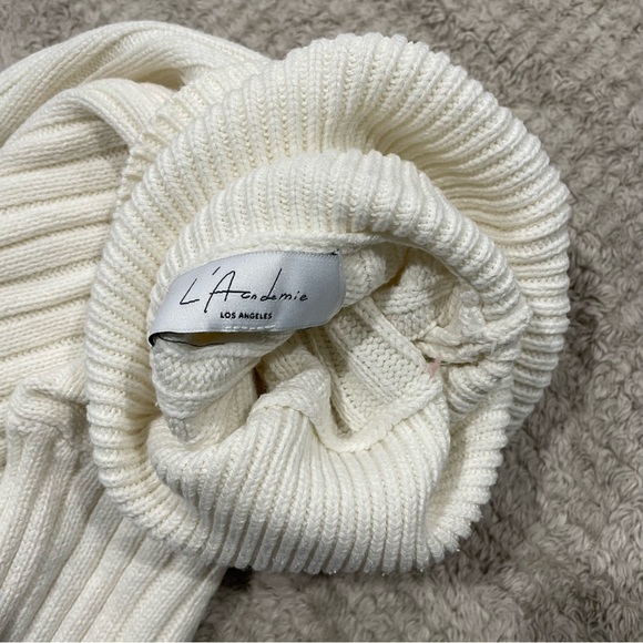 L’ACADEMIE - Amias Turtleneck in Ivory - Picture 3 of 4